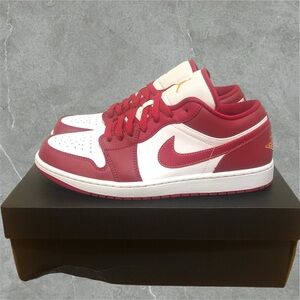 Nike Air Jordan 1 Low Cardinals Red Mens 11 Athletic Shoes Sneakers 553558-607